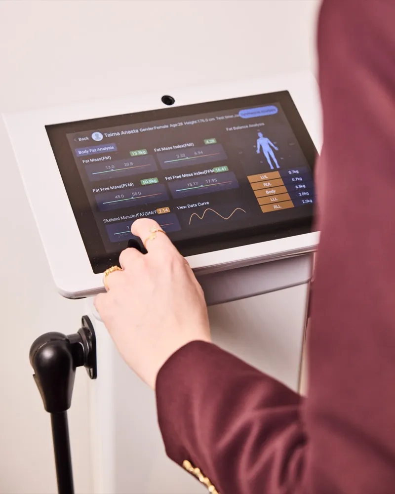 Body composition analysis results screen